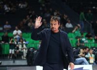 Αταμάν: «Τέλος στην αγορά – Μέχρι τη διακοπή δεν ψάχνουμε άλλον σέντερ»