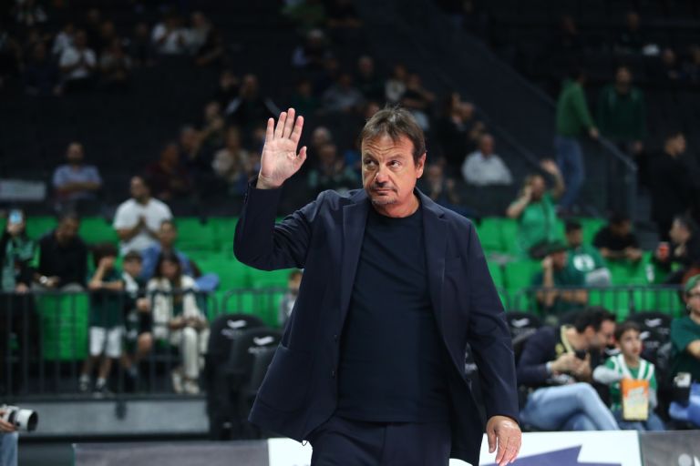 Αταμάν: «Τέλος στην αγορά – Μέχρι τη διακοπή δεν ψάχνουμε άλλον σέντερ»