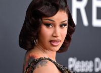 Cardi B: Γεννήθηκε το πρώτο παιδί της με τον αστέρα του NFL Στέφον Ντιγκς