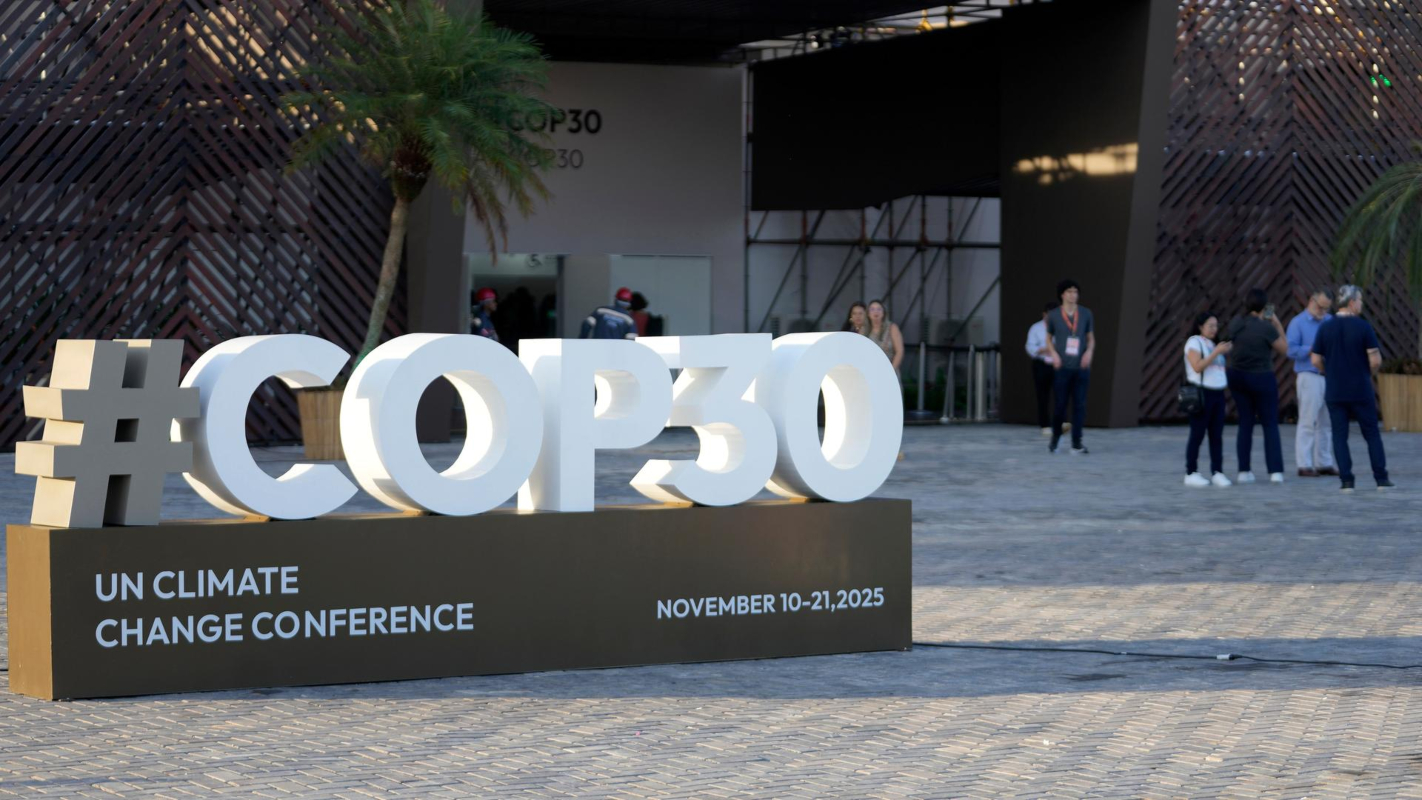 COP30: Γιατί πιέζονται οι αναπτυξιακές τράπεζες να δώσουν περισσότερα για το κλίμα