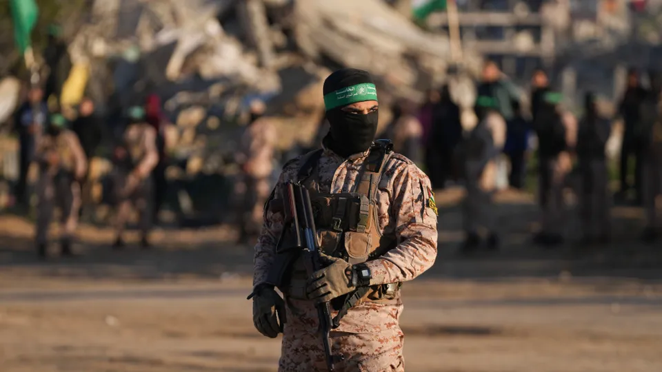 ΚΡΙΣΗ ΣΤΗ ΓΑΖΑ: Χαμάς στο Κάιρο κατηγορεί Ισραήλ για «βόμβες-παραβιάσεις»