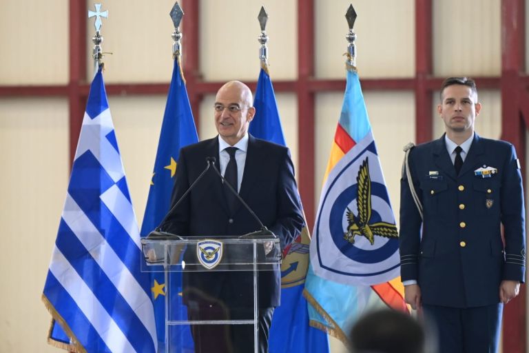 Ο Δένδιας αποκαλύπτει νέο στόλο μεταγωγικών και super puma για την επόμενη 20ετία!