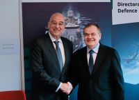 Η Ελλάδα ενισχύει τον ρόλο της σε ΝΑΤΟ και ΕΕ: Στρατηγικές συναντήσεις Δένδια στις Βρυξέλλες