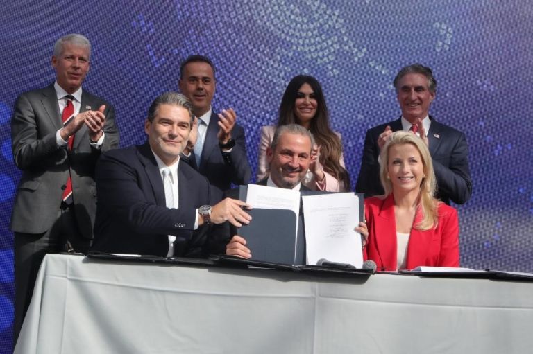 Aktor – ΔΕΠΑ: Ιστορική συμφωνία για αμερικανικό LNG – Η Ελλάδα στρατηγικός κόμβος στη Νοτιοανατολική Ευρώπη