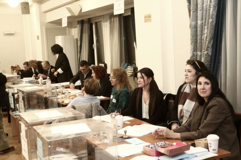 Οι δικηγόροι ψηφίζουν: Εκλογές σε συλλόγους σε όλη την Ελλάδα