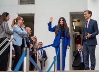 Η πρώτη συνάντηση της Κίμπερλι Γκίλφοϊλ με το προσωπικό της Αμερικανικής πρεσβείας στην Ελλάδα