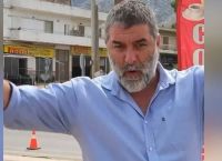 Βασίλης Μπισμπίκης: Το βίντεο με κινήσεις καράτε και επιφωνήματα για την ταινία «Σπασμένη Φλέβα»