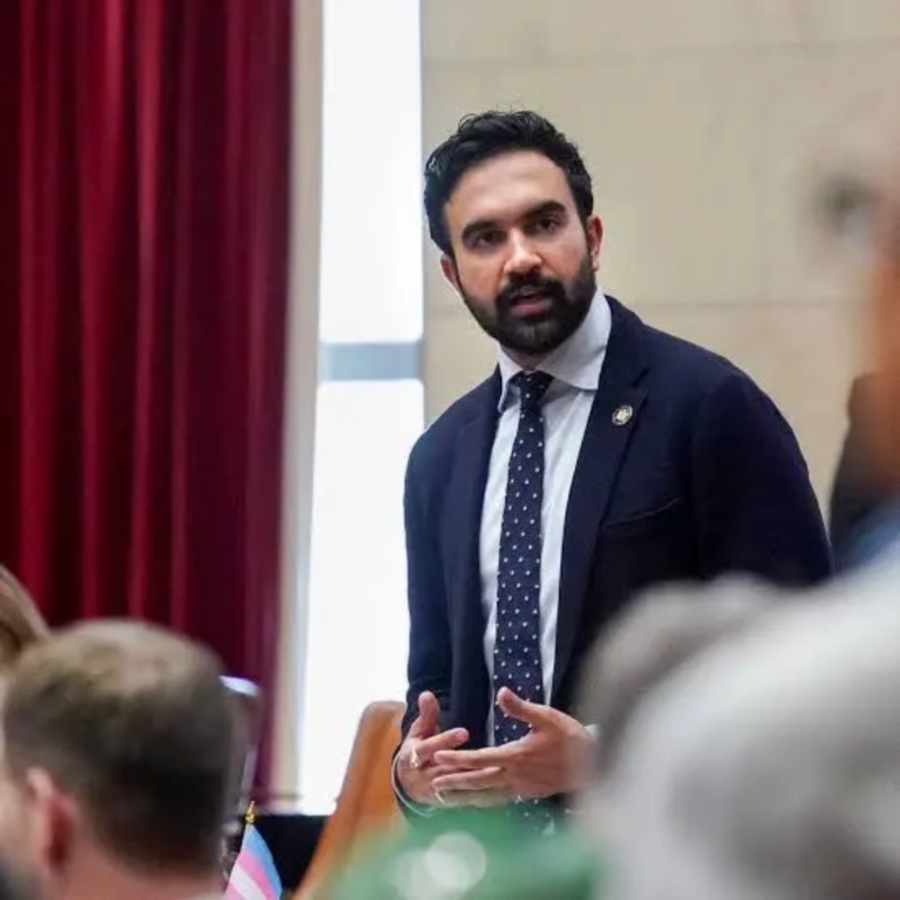 Ζόχραν Μαμντάνι: «Η Νέα Υόρκη θα δείξει πώς ηττάται ο Τραμπ» – Το πρώτο μήνυμα του νέου δημάρχου