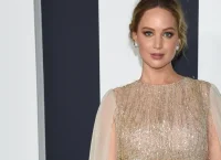Jennifer Lawrence: «Δεν Χρειάστηκα Intimacy Coordinator με τον Pattinson – Είναι Gentleman»