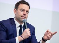 Ο Κασσελάκης Αποκλείει Μητσοτάκη – Η ΝΔ στο Στόχαστρο του Κινήματος Δημοκρατίας!