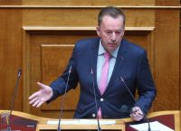 Κόκκαλης: «Ευλογιά παντού, αποζημιώσεις μόνο σε δύο νομούς–Η κυβέρνηση παίζει με την αγωνία των παραγωγών»