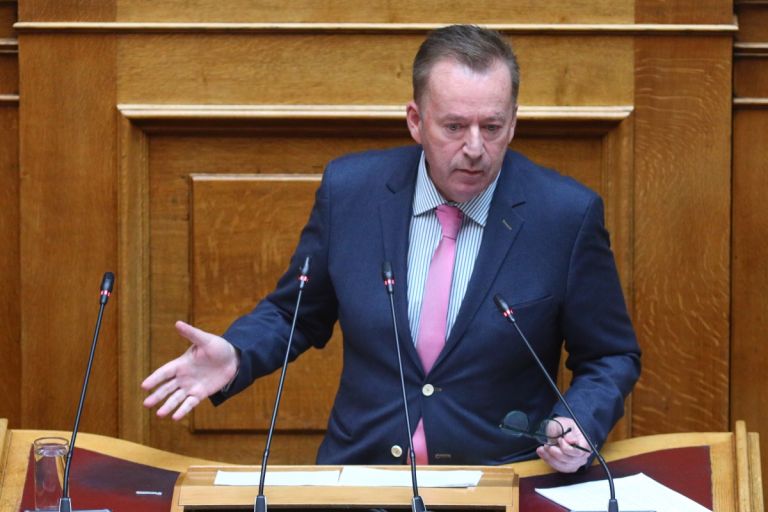 Κόκκαλης: «Ευλογιά παντού, αποζημιώσεις μόνο σε δύο νομούς–Η κυβέρνηση παίζει με την αγωνία των παραγωγών»