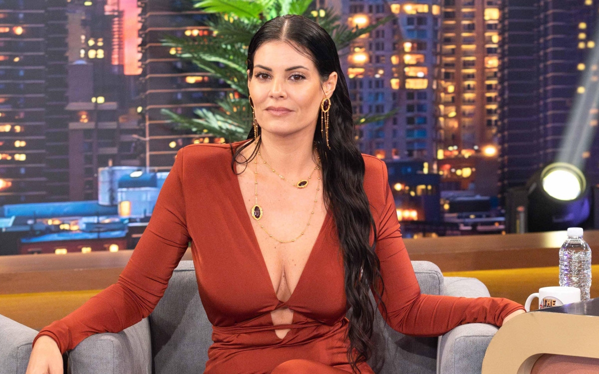 Μαρία Κορινθίου: «Οι άνθρωποι έχουμε τρελαθεί, υπάρχει πολλή ζήλεια και φθόνος»