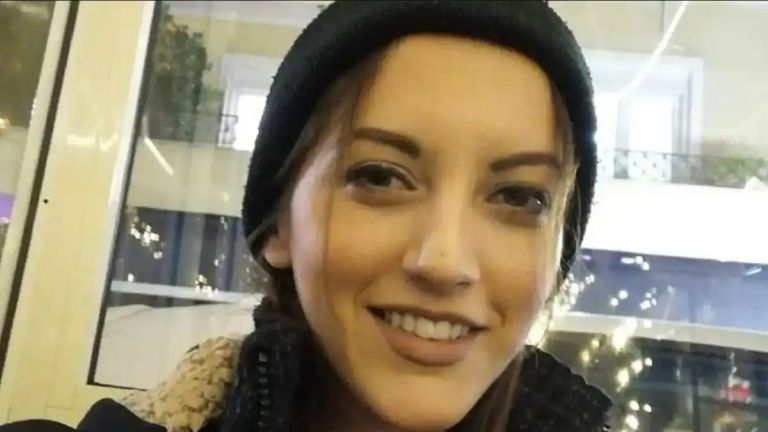 Δολοφονία Κυριακής Γρίβα:«Έκανα το καθήκον μου»–Ελεύθερη με όρους η αξιωματικός υπηρεσίας των Αγίων Αναργύρων