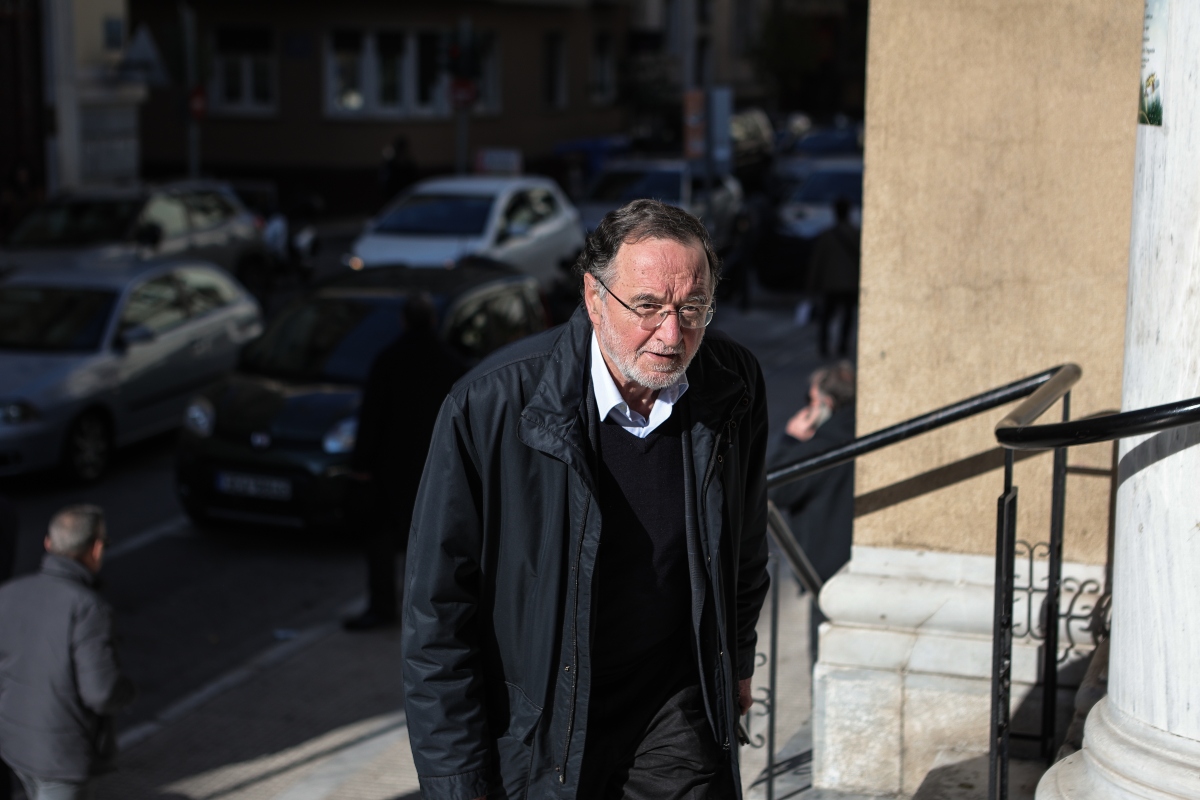 Λαφαζάνης κατά Τσίπρα: «Χονδροειδή ψέματα – Δεν συνάντησα ποτέ τον Μεντβέντεφ»