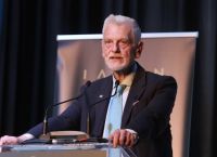 Γιάννης Λοβέρδος ΥΦΥΠΕΞ στο pagenews.gr: Ο Ελληνισμός της Διασποράς,  η μεγάλη δύναμη της πατρίδας μας