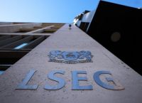 «Βουτιά» στο Λονδίνο: FTSE 100 σε χειρότερη ημέρα από Απρίλιο