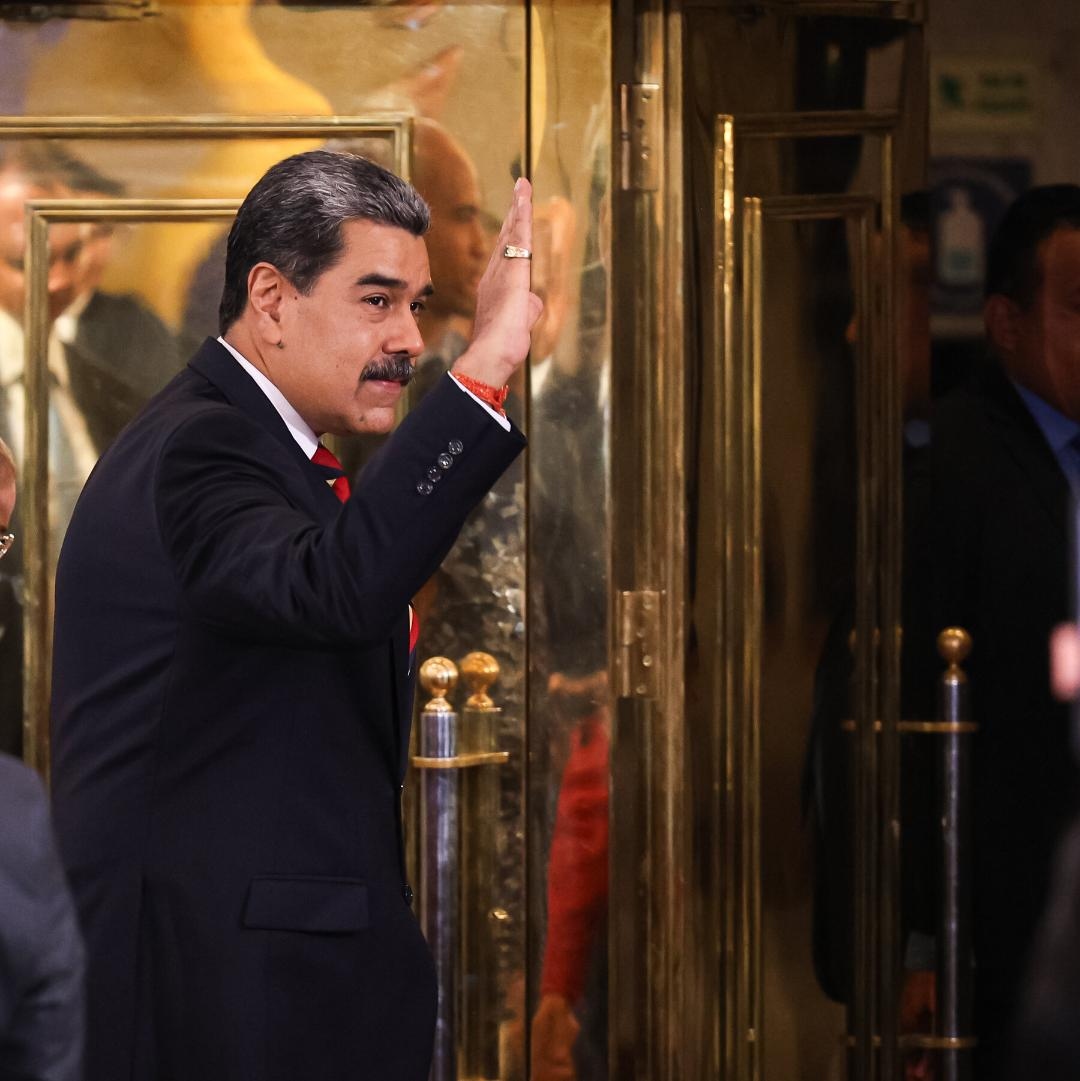 Ο Τραμπ κρατά το «όπλο πάνω στο τραπέζι» – Μαδούρο και διάλογος στην ατζέντα