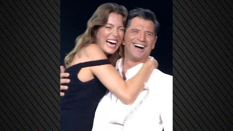 MadWalk 2025: Τα έσπασαν! Η Βίκυ Καγιά και ο Σάκης Ρουβάς εντυπωσίασαν στη σκηνή [vid]