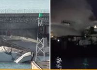 Πειραιάς: Φωτιά σε γιοτ στη Μαρίνα Ζέας – Βυθίστηκαν 3, στις φλόγες ακόμα ένα σκάφος