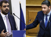 “Πόλεμος βεντετών” ΝΔ – ΠΑΣΟΚ: Ο Ανδρουλάκης μιλά για «εγκλήματα τιμής», ο Μαρινάκης ζητά εξηγήσεις