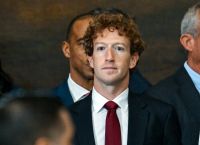 Σεξιστικός ο αλγόριθμος το Facebook: Δείχνει μηχανικούς μόνο σε άνδρες, νηπιαγωγούς μόνο σε γυναίκες