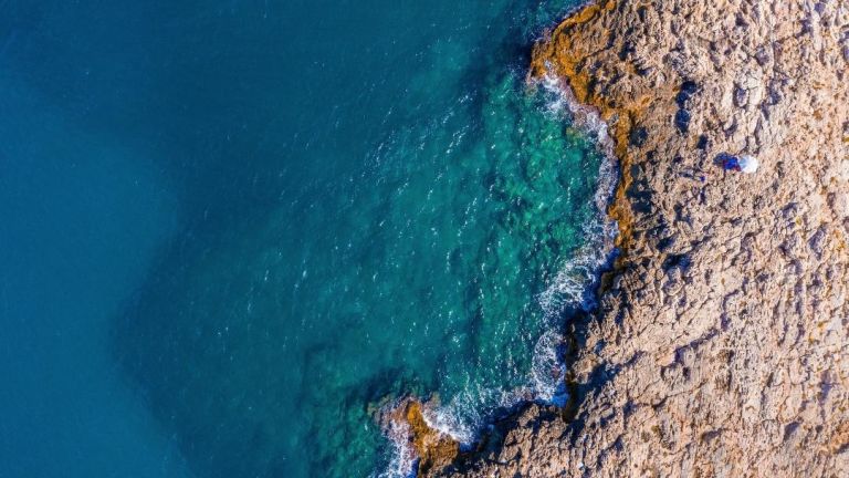 Αίγυπτος – Κατάρ: $3,5 Δισ. για Υπερπολυτελές Θέρετρο στη Μεσόγειο–Νέα Γεωπολιτική και Οικονομική Στρατηγική