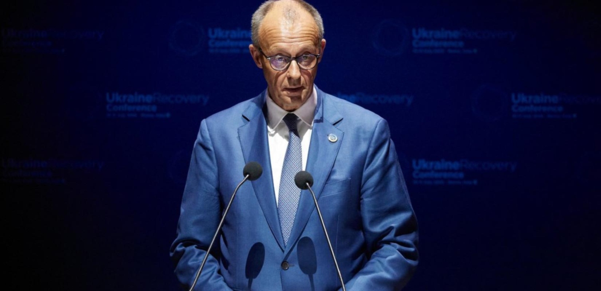 Μερτς κατά ΗΠΑ: «Απαράδεκτο» το σχέδιο για τα παγωμένα ρωσικά κεφάλαια – Ζητά πρόοδο στη Γενεύη