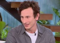 Μιχάλης Σαράντης: «Έχασα τον καλύτερό μου φίλο σε τρυφερή ηλικία, είχα ενοχές που έζησα εγώ κι όχι εκείνος»