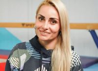 Σοκαριστική επίθεση με πέτρες στο σπίτι της Βασιλική Μιλλούση: «Αν με είχε χτυπήσει μία από αυτές;»