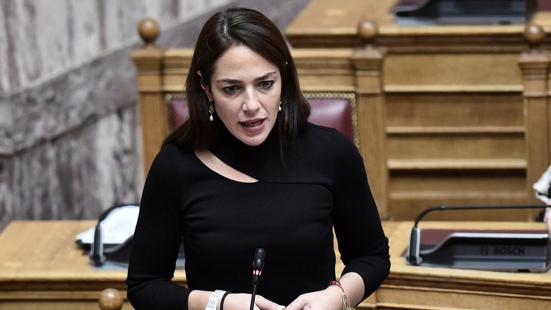 3.000 ψεύτικες αιτήσεις στο «Ανακαινίζω & Νοικιάζω» – Η Μιχαηλίδου «νοικοκυρεύει» τα στεγαστικά προγράμματα