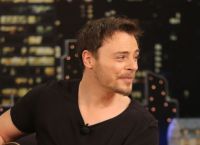 Ο Νίκος Μίχας από το Fame Story στο ΕΚΑΒ: «Θα είμαι γιατρός ασθενοφόρων και πτητικών μέσων»