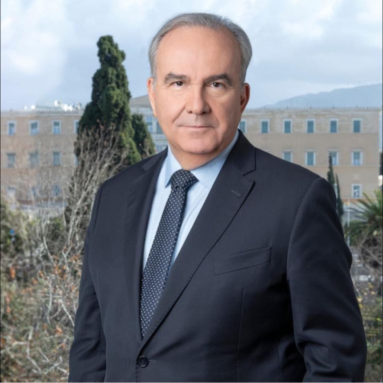 Νίκος Παπαθανάσης: Επιχειρηματικότητα και καθημερινότητα των πολλών στο επίκεντρο του Ταμείου Ανάκαμψης