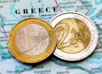 Κρατικά ομόλογα επιστρέφουν ως ασφαλές καταφύγιο – Η Ελλάδα πρωταγωνίστρια στη «μάχη» της σταθερότητας