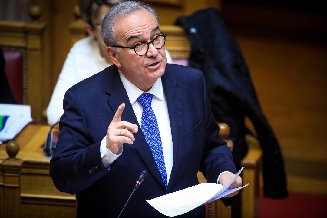 «Ένεση» 16 δισ. ευρώ στην ελληνική οικονομία – Οι 7 άξονες του νέου Εθνικού Προγράμματος Ανάπτυξης