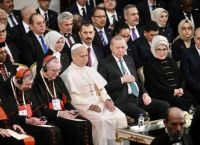 Υψηλού συμβολισμού πρώτο ταξίδι του Πάπα Λέοντα στην Τουρκία