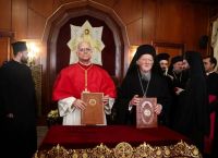 Πάπας Λέων: Η ιστορική συνάντηση με τον Οικουμενικό Πατριάρχη στο Φανάρι–Δοξολογία και κοινή διακήρυξη