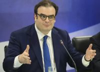 ΕΛΤΑ στα ΚΕΠ; Η κυβέρνηση εξετάζει τη λύση «shop in shop» για να σωθούν τα απομακρυσμένα ταχυδρομεία