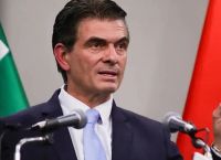 Ροντρίγκο Πας Περέιρα: Ο πρόεδρος που γυρίζει σελίδα στη Βολιβία μετά από 2 δεκαετίες αριστερής διακυβέρνησης