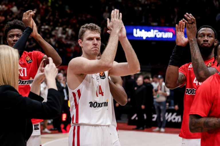 Ο Βεζένκοφ είπε αυτό που δεν τόλμησε κανείς! “Ακούμε πολλές κατάρες..”