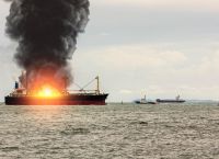 Ο Δούναβης σε συναγερμό: Τουρκικό δεξαμενόπλοιο χτυπήθηκε από ρωσικά drones–φωτιά και κίνδυνος έκρηξης