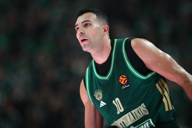 Σλούκας: Ο Δημήτρης Γιαννακόπουλος ανακοίνωσε τη συμφωνία και έστειλε μήνυμα για νέο ψηλό