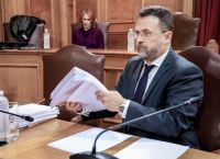 Στρατάκος: «Ο φραπές έλεγε διάφορα, δεν τα έπαιρνα ως σοβαρά» – Τι κατέθεσε στην Εξεταστική για τον ΟΠΕΚΕΠΕ