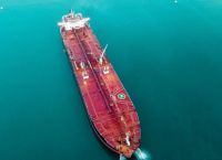 Κατάληψη δεξαμενόπλοιου στα Στενά του Ορμούζ: Η Τεχεράνη επαναφέρει τον κίνδυνο συνολικής ανάφλεξης