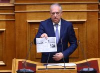 Θεοδωρικάκος σε Ανδρουλάκη: Έχετε πει ψέμα περί κουμπαριάς του πρωθυπουργού με τον «Φραπέ»