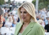 ΠΑΣΟΚ – Τσίπρας: «Ανοιχτή πόρτα» για διάλογο με… κόκκινη γραμμή τον Ανδρουλάκη λέει η Θρασκιά