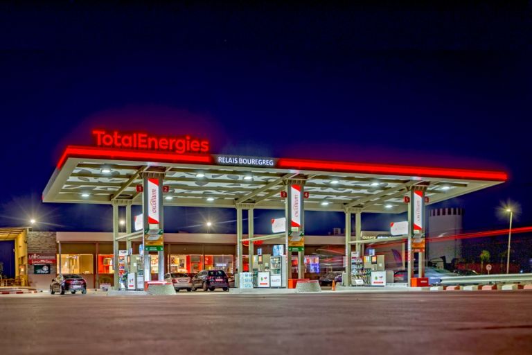 TotalEnergies: Deal 5,1 δισ. ευρώ με εταιρεία του Τσέχου δισεκατομμυριούχου Ντάνιελ Κρετίνσκι