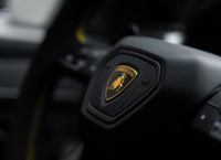 Γνωστός επιχειρηματίας έκανε “ράλι” την Λεωφόρο Βουλιαγμένης αγγίζοντας τα 216 χλμ [vid]