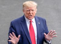 Πολιτική Θύελλα στο BBC: Ο Τραμπ Απειλεί με Αγωγή $1 Δις για «Πειραγμένη» Ομιλία