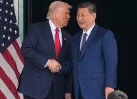 Γεωοικονομική ανακωχή: Αναστολή δασμών και εξαγωγών μεταξύ ΗΠΑ και Κίνας